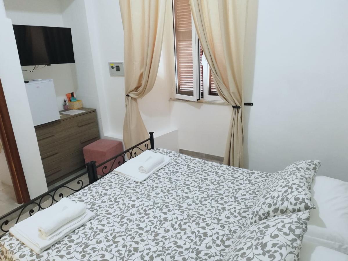 רומא Grandis Rooms מראה חיצוני תמונה