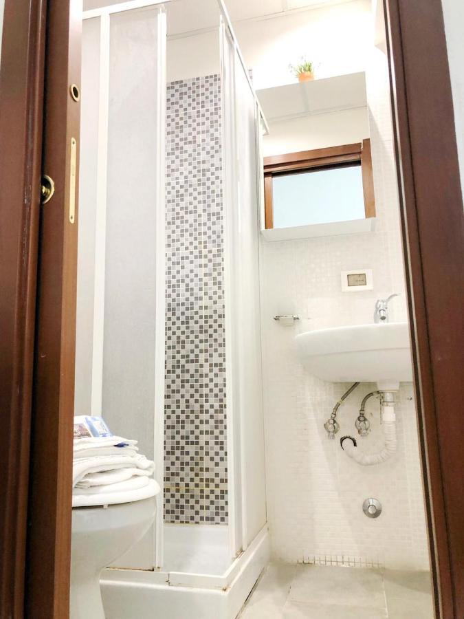 רומא Grandis Rooms מראה חיצוני תמונה